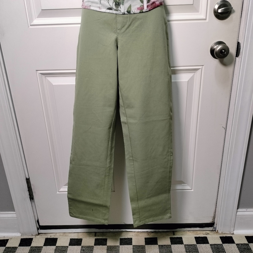 Isaac Mizrahi Mint Green Cropped Ankle Pants Size 8